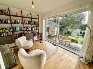 Photo 9- click for photo gallery